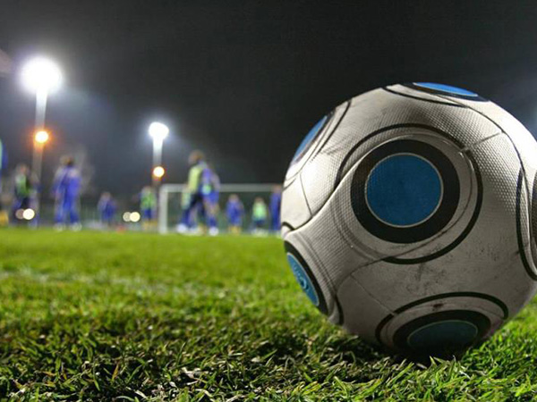 足球場人造草坪(填充/免填充/FIFA標(biāo)準(zhǔn))地坪系統(tǒng)